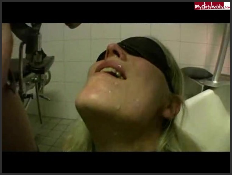 she sub wehrlos angewichst bukkake rollenspiel