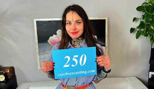 czechsexcasting e250 mari galore czech