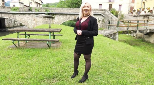 jacquie et michel tv 2022 11 19 louane – 30 years old, beautician in belesta