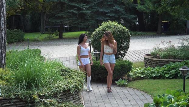 pornworld 22 02 10 inna innaki , verona sky – lesbian lick session with fit bffs inna innaki & verona sky