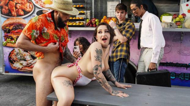 brazzersexxtra 24 07 04 anna chambers food truck serves big oily ass