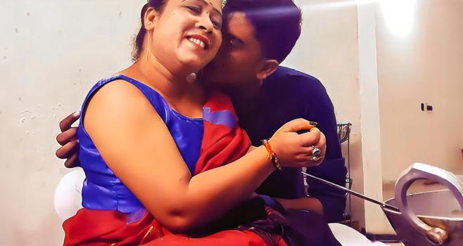 desibang 24 06 04 facial for desi moma