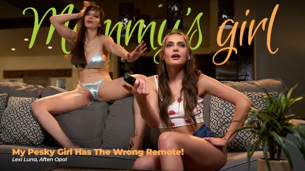 mommysgirl 23 12 23 lexi luna and aften opal  my pesky girl has the wrong remote