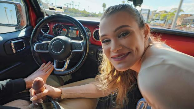 iknowthatgirl 28 07 2023 chloe rose chill about the bill