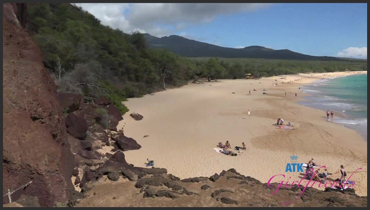 atkgirlfriends 2023 03 16 riley star maui 1