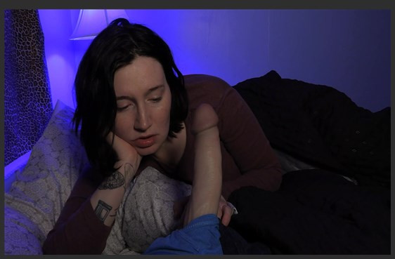 bettie bondage sharing a bed with your stepsis