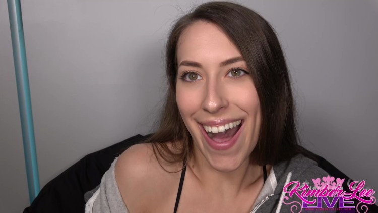 kimberleelive 21 08 27 look down my throat as i lick and yawn
