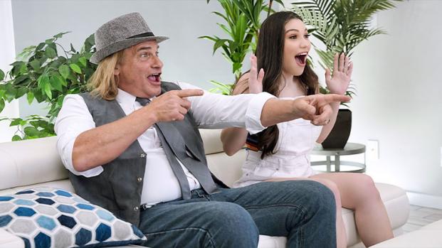 notmygrandpa 2022 05 30 lily lou – luck and licks