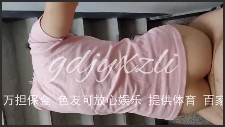 you hurry up to ejeculate ill pick up the guy at the time slut cheated and fucked from behind in order to save time chinese homemade video