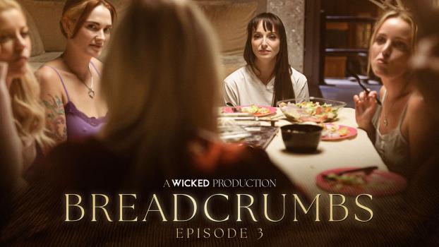 wicked 24 01 17 siri dahl and lexi luna breadcrumbs