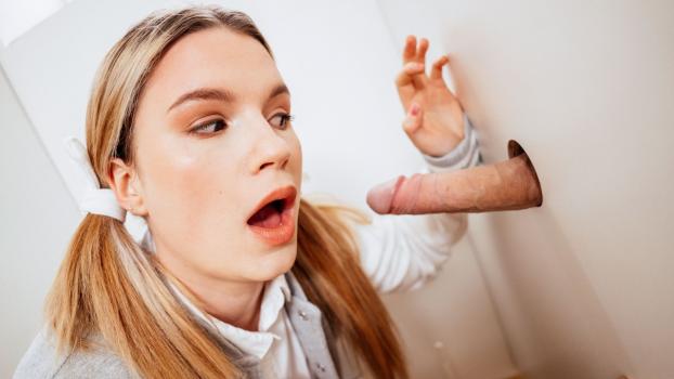 prettydirtyteens 21 09 01 katarina rina busty college babe finds campus gloryhole