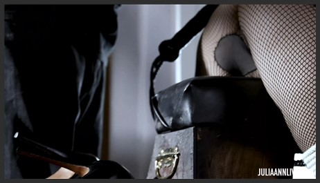23 01 31 tied up and whipped bondage