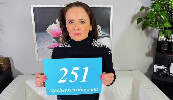 czechsexcasting e251 daisy deseo – the smart milf understood quickly czech