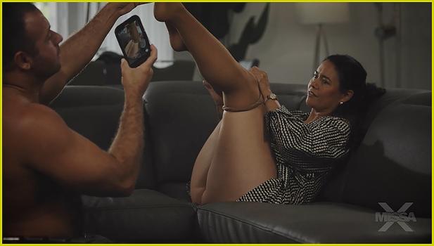 missax 23 08 26 dana vespoli the texting incident lq