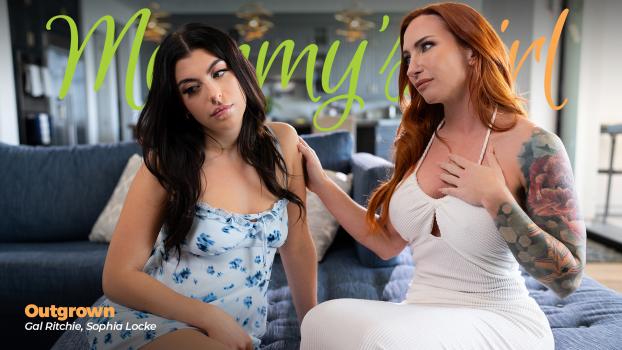 mommysgirl 24 10 19 sophia locke and gal ritchie outgrown