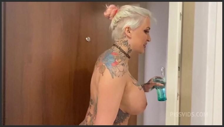 behind the wet scenes 90
