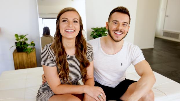 hotguysfuck 21 09 10 kenzie love – mason nicklaus stuffs his ass with a butt plug and nails curvy babe kenzie love