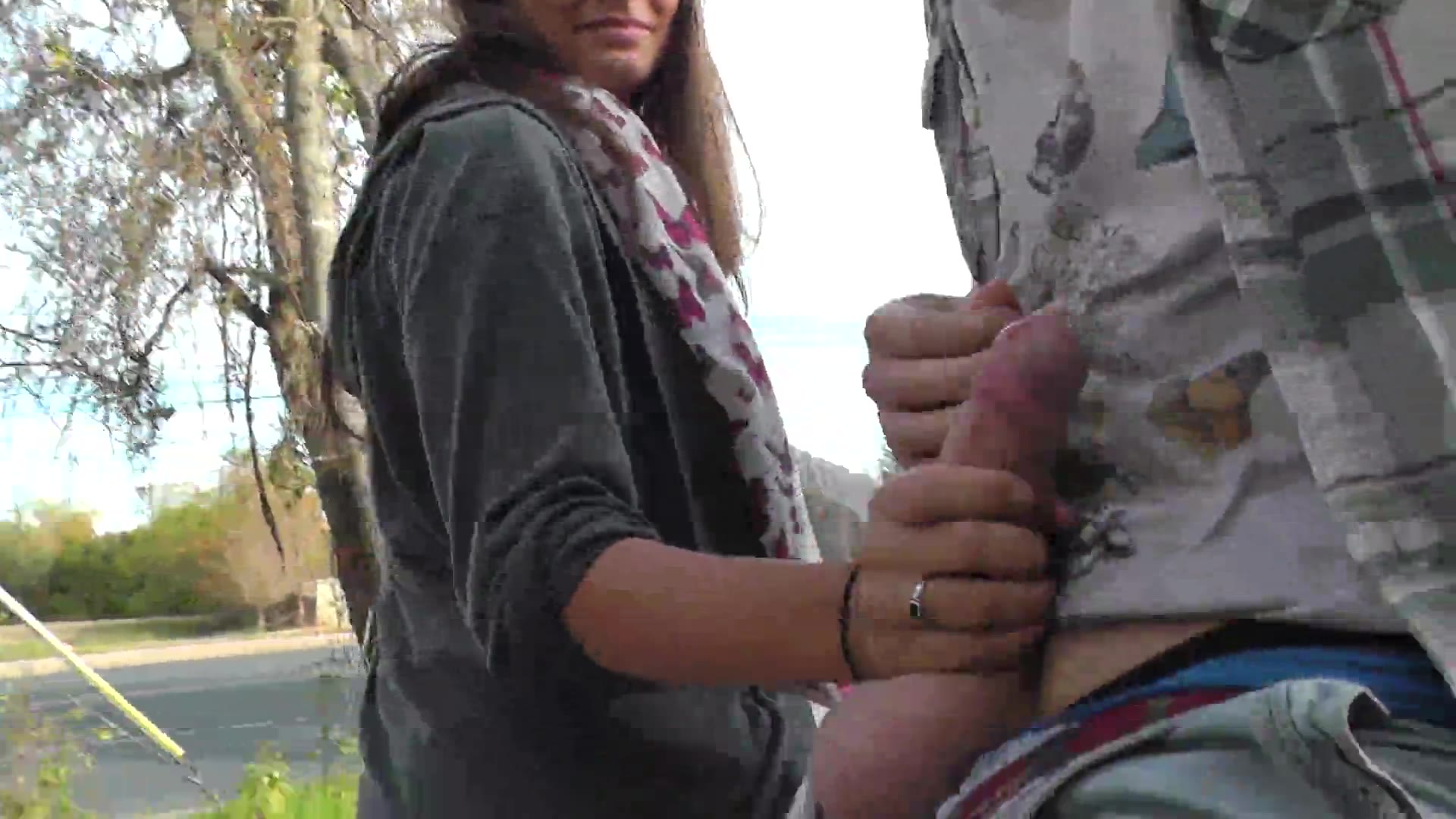 mariah leonne extreme risky public roadside facial