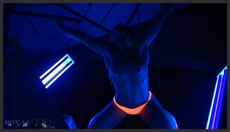 meetmadden 14 03 12 black light and lotion