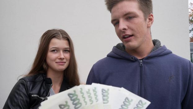 czechstreets e141 paja aka olivia sparkle – sold girlfriend
