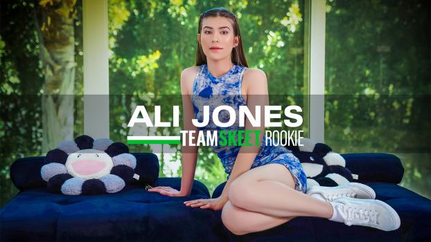 shesnew 25 04 06 ali jones newcomer ali jones loves step-daddy porn and bondage