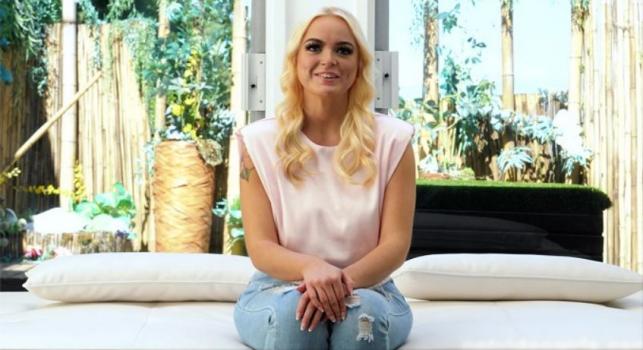 netvideogirls 22 04 12 alexis – ditzy busty blonde – casting