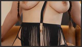 jacquieetmicheltv 25 04 10 adriana 28 years old veterinary assistant
