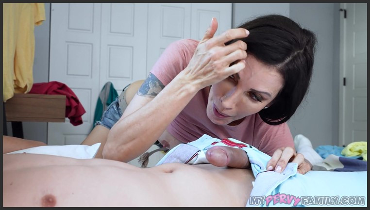 mypervyfamily – shay sights – shhh online dating sucks