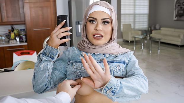 hijabhookup 2022 07 11 veronica valentine a premium cleaning