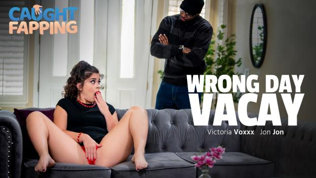 caughtfapping 24 12 15 victoria voxxx caught fapping wrong day vacay