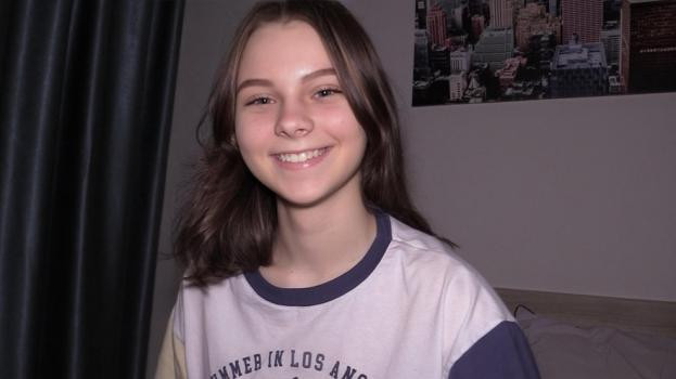 brokensluts 23 07 28 hiyouth barely legal teen records sex tape with her boyfriend