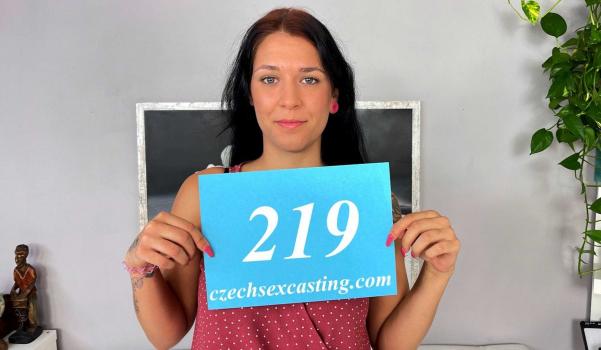 czechsexcasting e219 sarah simons – she made him horny czech