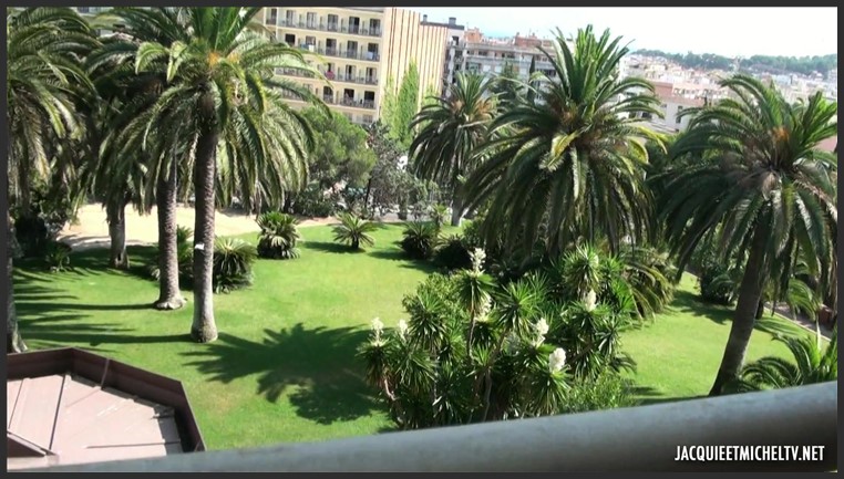 12 08 02 jenny lloret del mar 1
