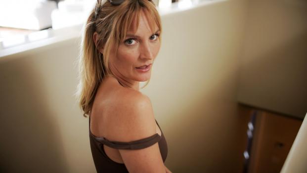 apovstory 2022 mona wales burning down the house