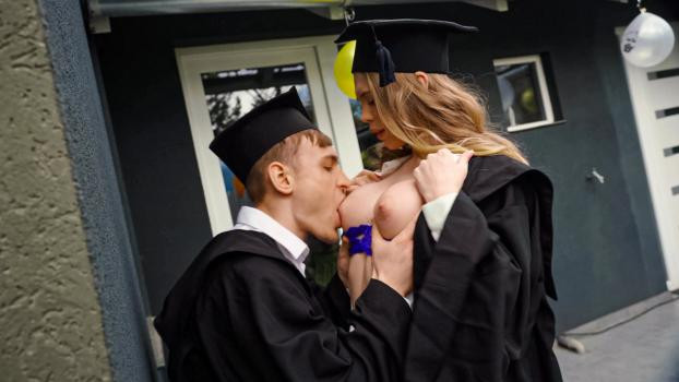 gfs 12 06 2023 little angel college graduanal