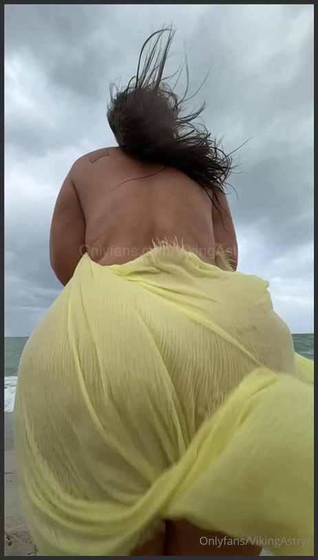 2023 vikingastryr look at that ass waves