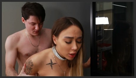 pleases her evening client with a blowjob and passionate sex