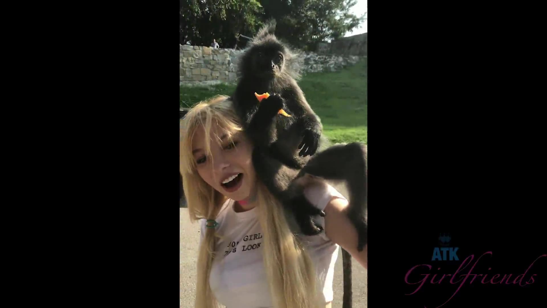 atkgirlfriends 2019 08 16 kenzie reeves bts