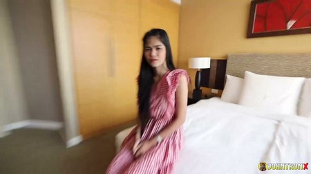 23 05 24 Petite Teen Plai First Time In Porn