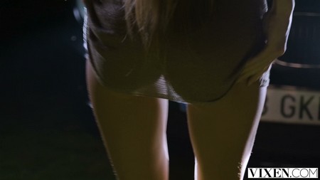 VIXEN 2021 09 24 Mary Popiense Headlights