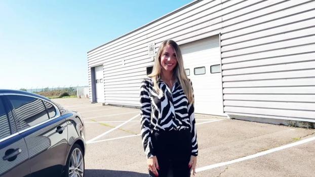 Jacquieetmicheltv 25 10 06 Polly Polly, 28 years old, hottie from Aix-en-Provence