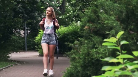 21 09 02 Julia De Lucia