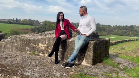 JacquieEtMichelTV 25 10 27 Marina De Biarritz 31 Years Old From Biarritz