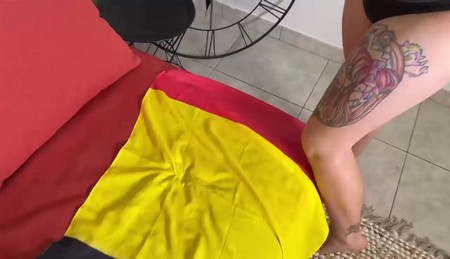 Jacquieetmicheltv 25 11 11 Yuki