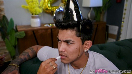 MyPervyFamily 25 12 27 Brandy Salazar Your Fathers An Idiot