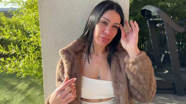 JacquieEtMichelTV 26 02 16 Ludivine 40 Years Old Masseuse In Montpellier