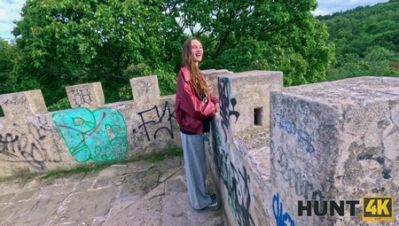 Hunt4K 25 10 08 Mari Moon
