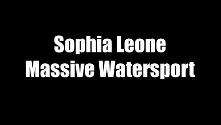 Sophia Leone Sophia Leone Massive Watersport 2019