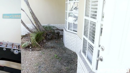 BFFS 2018 11 24 Arcade Girls Avery Moon Evi Rei