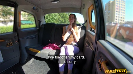 FAKETAXI 2022 11 10 Sexy Lazy Jogger Gets Cock